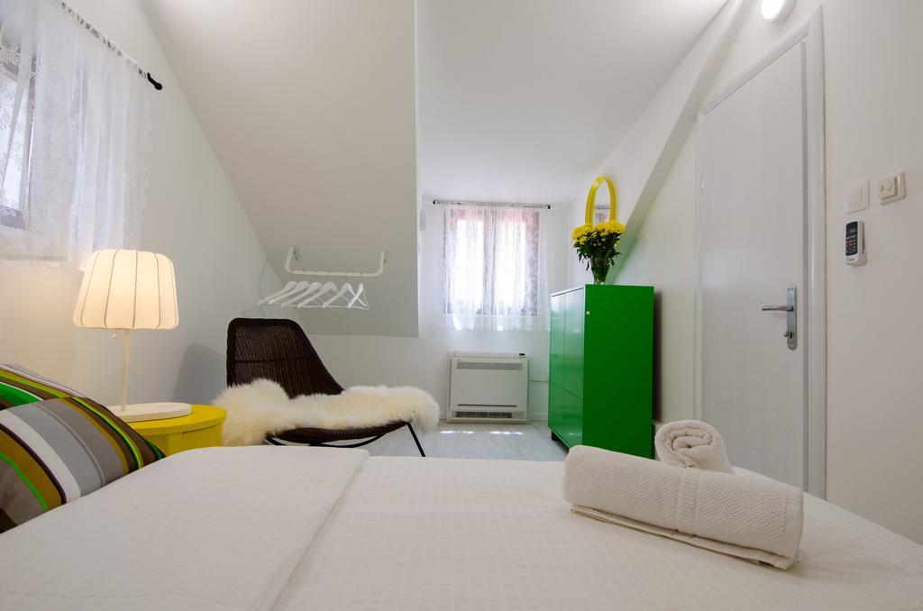 Apartments & Rooms Tiramola - Old Town Trogir Quarto foto