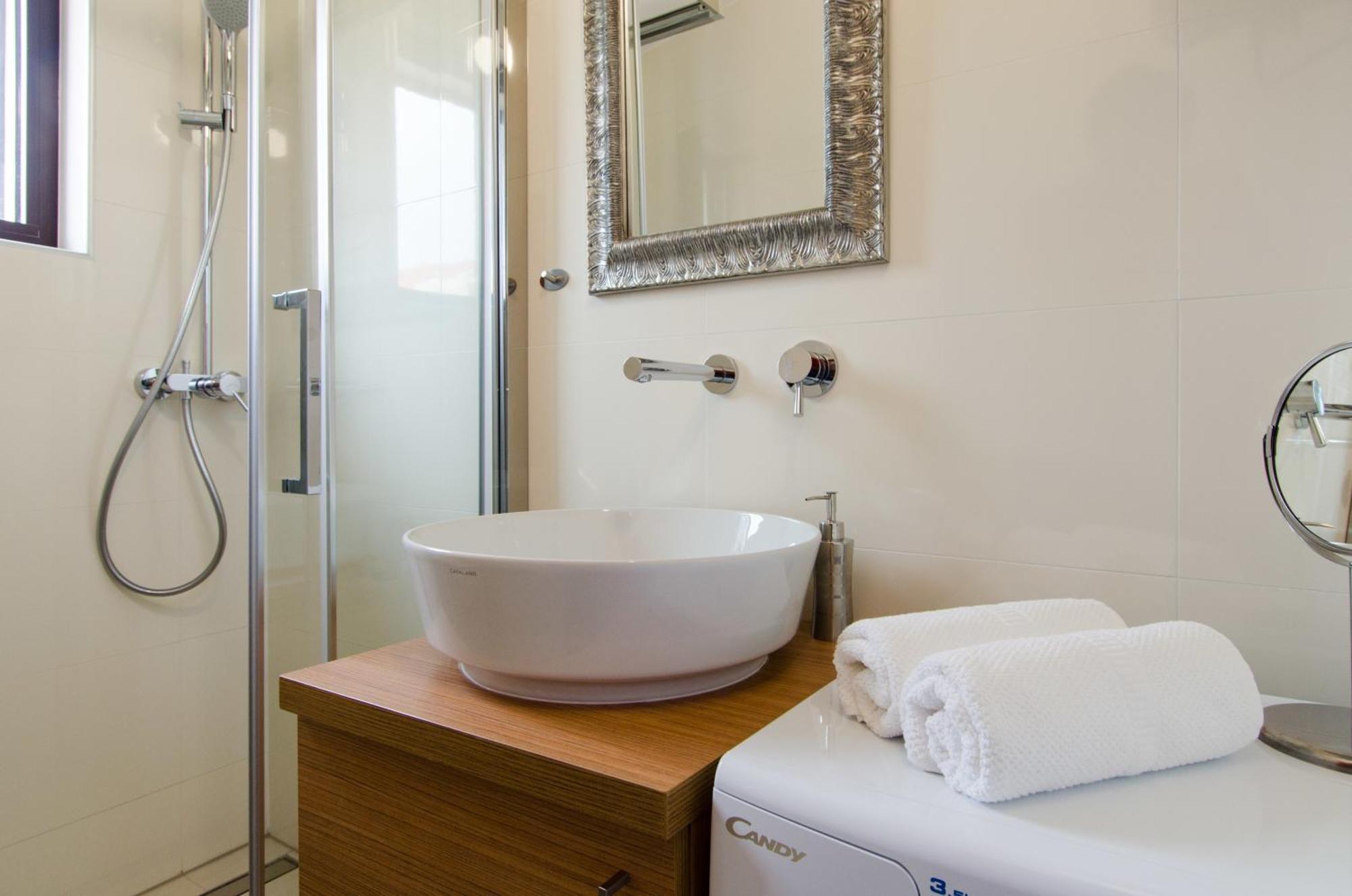Apartments & Rooms Tiramola - Old Town Trogir Quarto foto